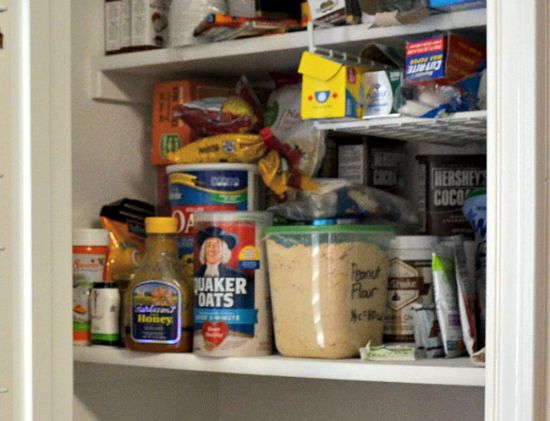 Most Used Things at Eye Level 5 Pantry Organization Tips from JennsRAQ.com #AHugeSale #CollectiveBias #Ad