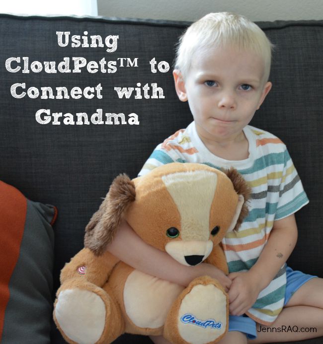 Using CloudPets™ to Connect with Grandma #CloudPetsForever #Ad