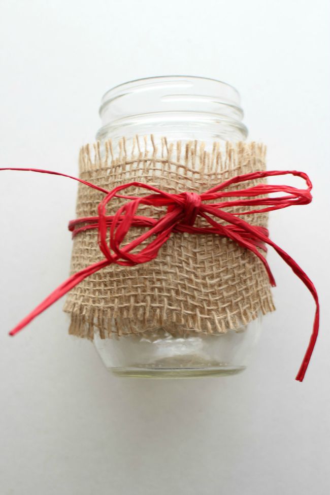 Burlap Jar Materials for easy DIY mason jar vase craft as seen on JennsRAQ.com