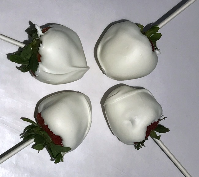 dipped strawberries for patriotic strawberries